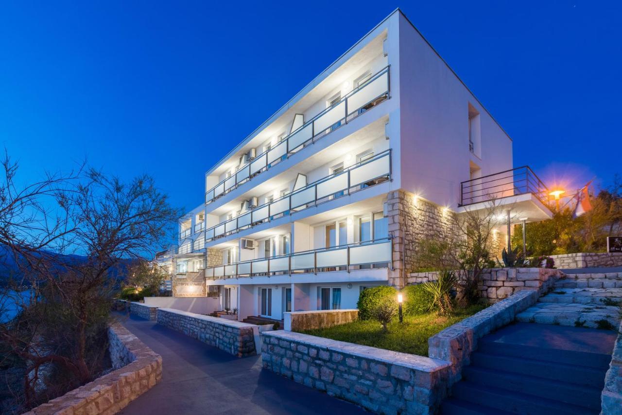 Aparthotel Roccia Novigrad  Exterior foto